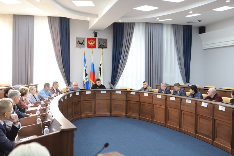 Коммунальный штаб. Фото пресс-службы администрации Иркутска