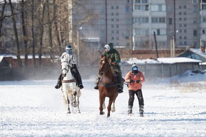 Соревнования по скиджорингу. Фото Маргариты Романовой, IRK.ru