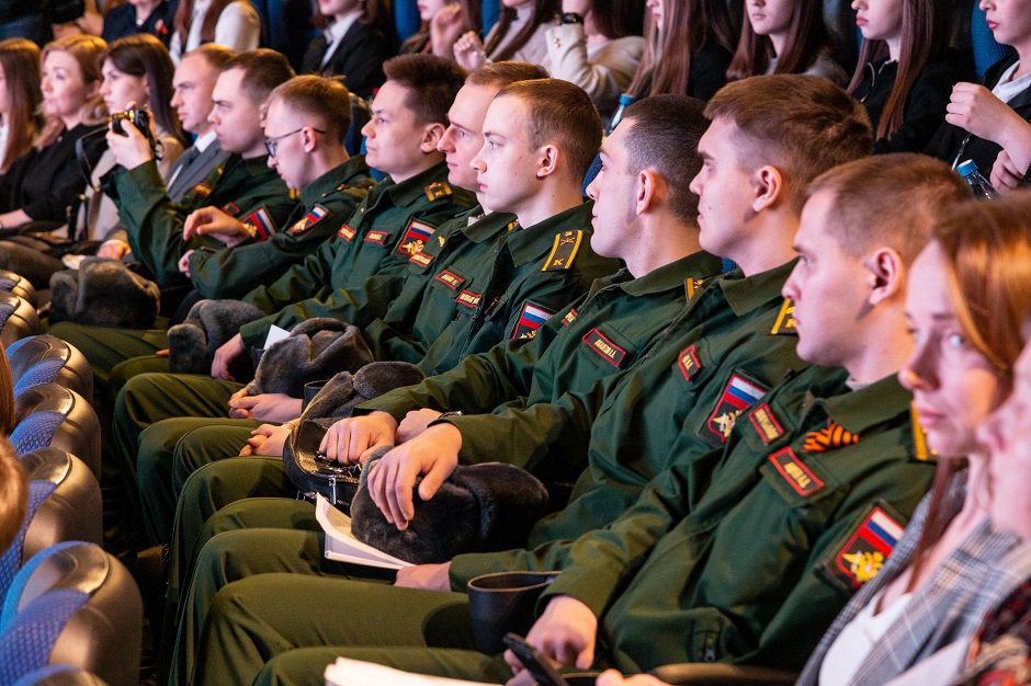 Гости конференции. Фото предоставила пресс-служба УФСБ России по Иркутской области
