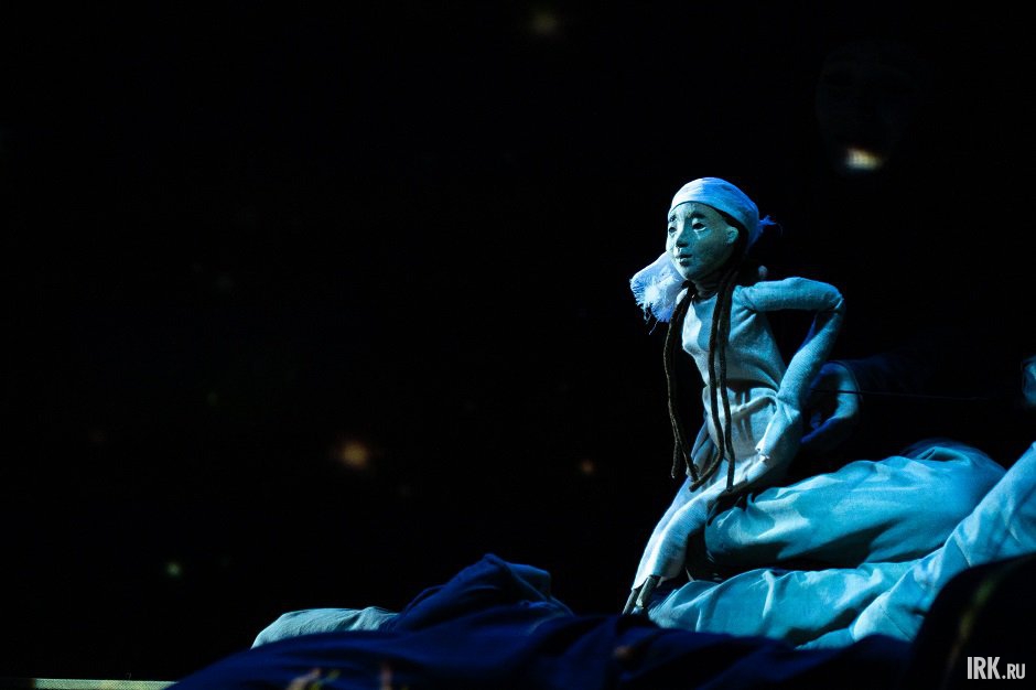 Спектакль. Фото Алексея Литвинцева