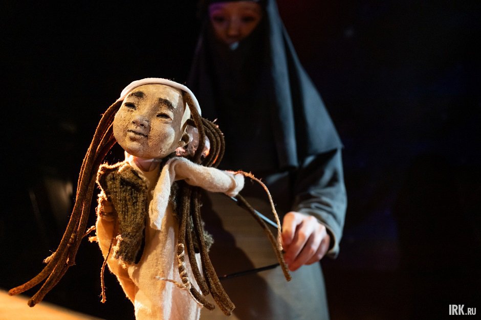 Планшетная кукла. Фото Алексея Литвинцева