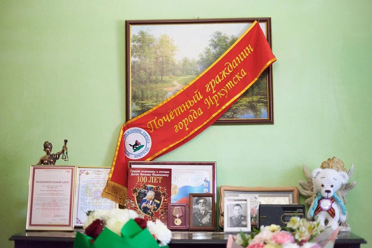 Памятные фотографии и награды