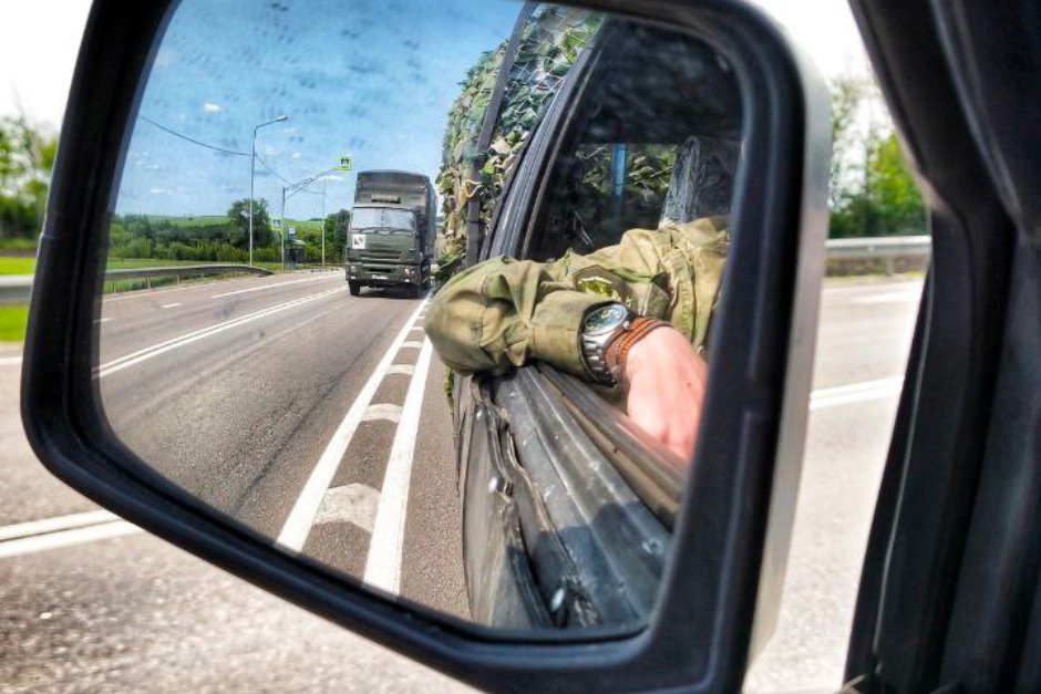 Гуманитарная миссия. Фото из телеграм-канала Федора Садовникова