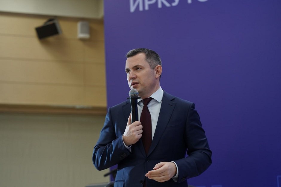 Руслан Ситников, первый заместитель председателя Правительства Иркутской области Руслан Ситников, первый заместитель председателя Правительства Иркутской области