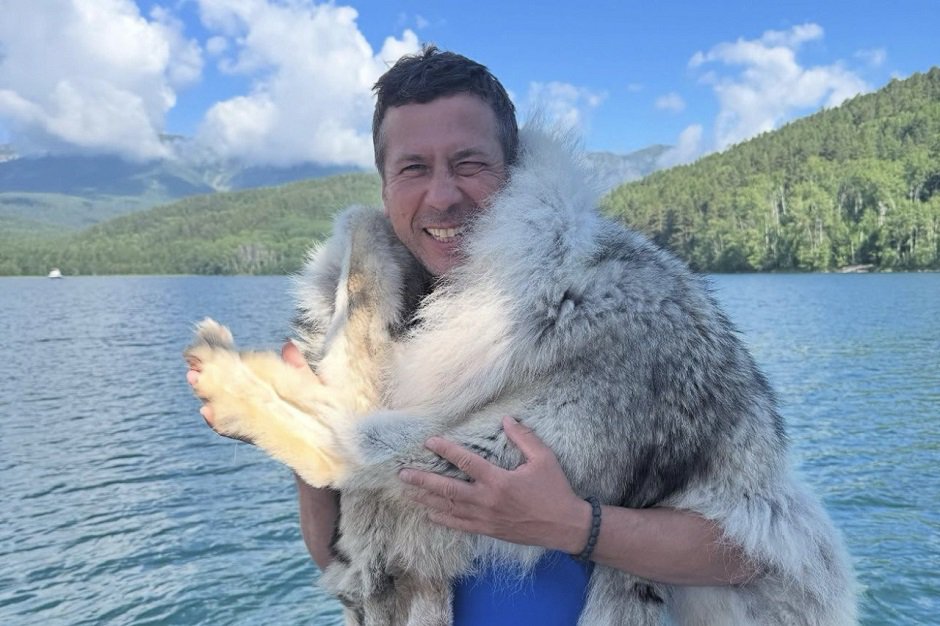 Андрей Мерзликин на Байкале. Фото из соцсетей актера