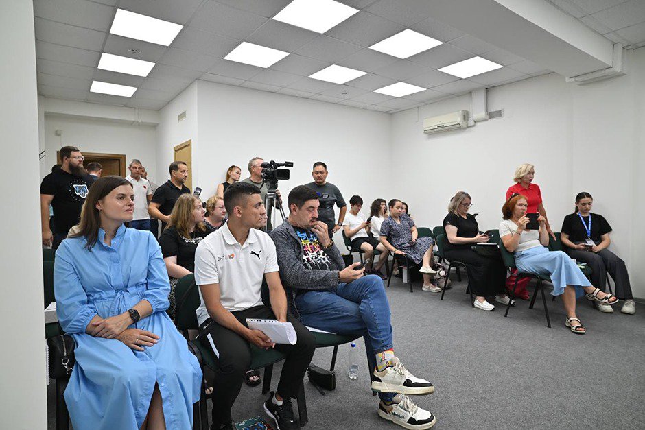 Представители СМИ. Фото — Евгений Скуратов