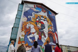 Новый мурал. Фото пресс-службы правительства Иркутской области