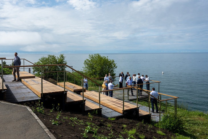 Смотровая площадка на въезде в Листвянку