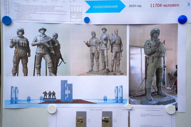 Макеты стел и скульптур. Фото пресс-службы правительства Иркутской области