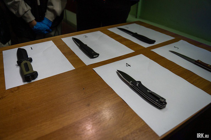 Ножи. Фото Алексея Литвинцева