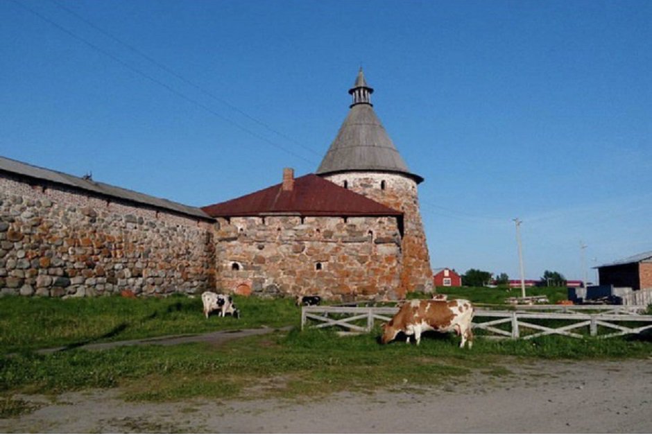 Монастырь