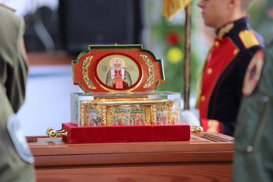 Мощи святителя Тихона. Фото пресс-службы администрации Иркутска