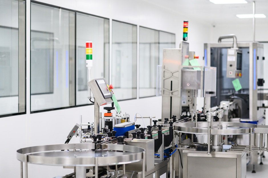 В новом цехе – свыше 60 единиц современного высокотехнологичного немецкого и итальянского оборудования