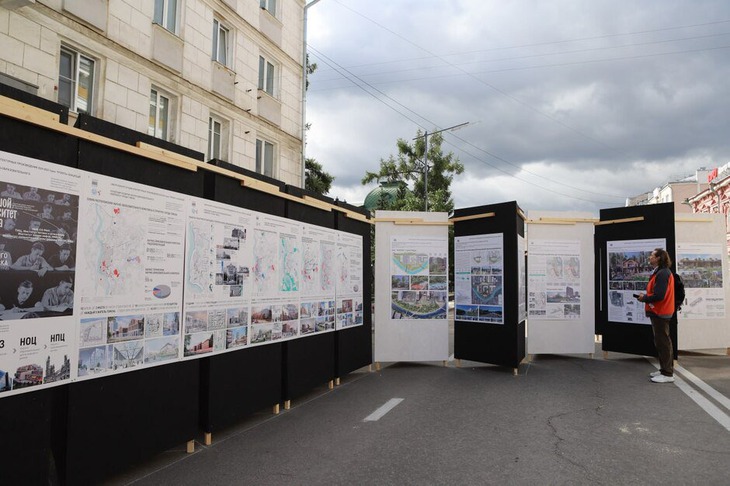 Жюри выбирает лучшие проекты в нескольких номинациях