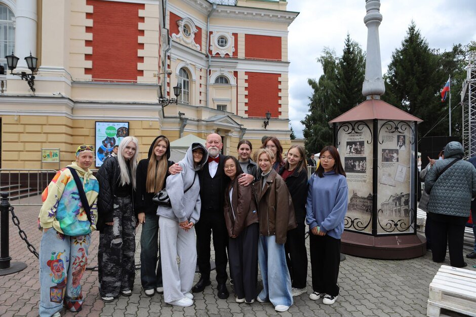 Сергей Кладов: «Карла Маркса насыщена культурными объектами, памятниками архитектуры, которыми наслаждаются наши горожане и туристы»