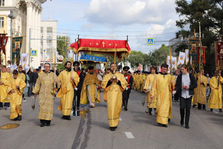 Крестный ход. Фото пресс-службы администрации Иркутска