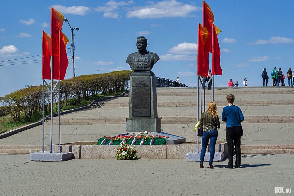Памятник Афанасию Белобородову. Фото IRK.ru