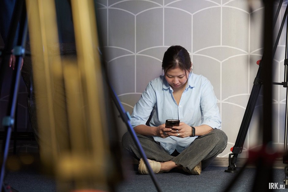 Разговор по телефону. Фото из архива IRK.ru