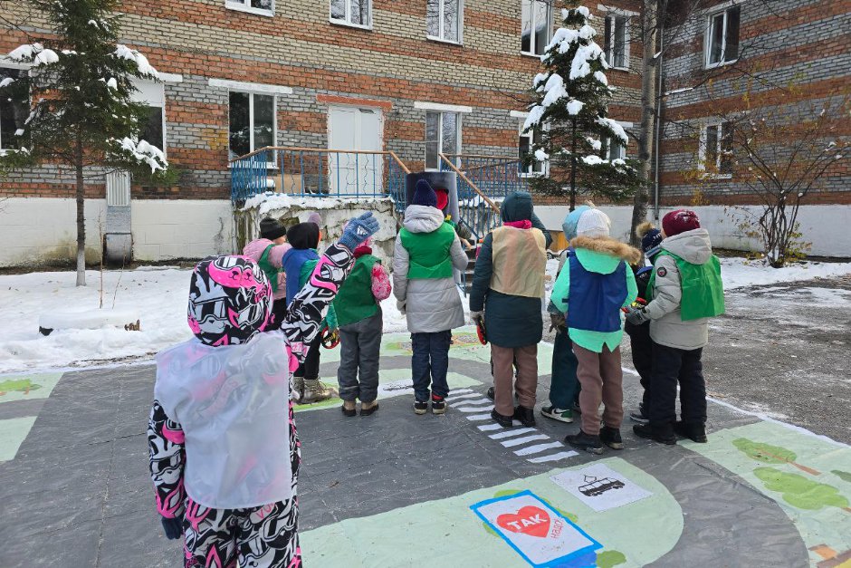 Уроки проводили как на улице, так и в помещении. Фото предоставлено фондом «ТАК надо!»