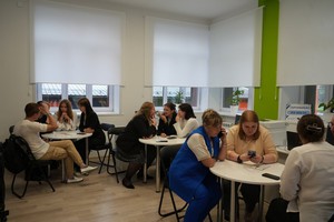 Городским общественным организациям и молодежным группам предоставляют площадку и оборудование для проведения мероприятий