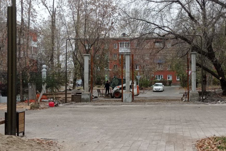 Срок завершения работ сдвинули с 12 на 26 октября. Фото предоставлено очевидцем