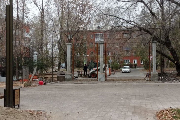 Срок завершения работ сдвинули с 12 на 26 октября. Фото предоставлено очевидцем