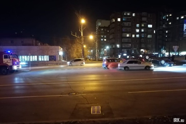 Рядом также стояла пожарная машина. Фото предоставлено очевидцем