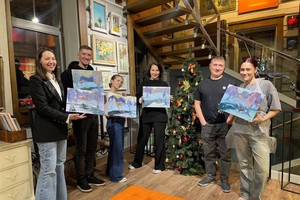 Фото галереи Dias