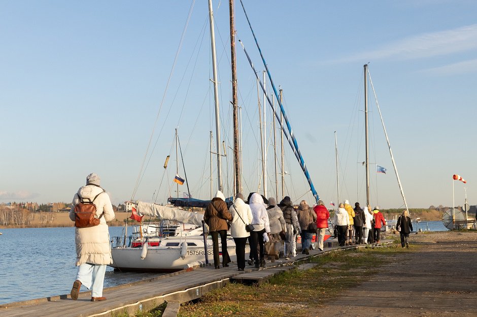 Хороший организатор даст возможность испытать счастье, почувствовать любовь и наполненность от улыбок друзей, близких и коллег