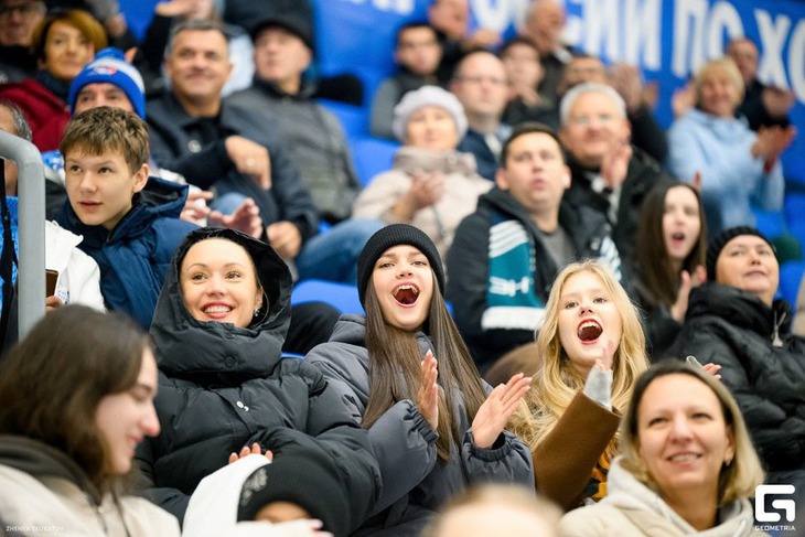 Болельщики. Фото Евгения Скуратова