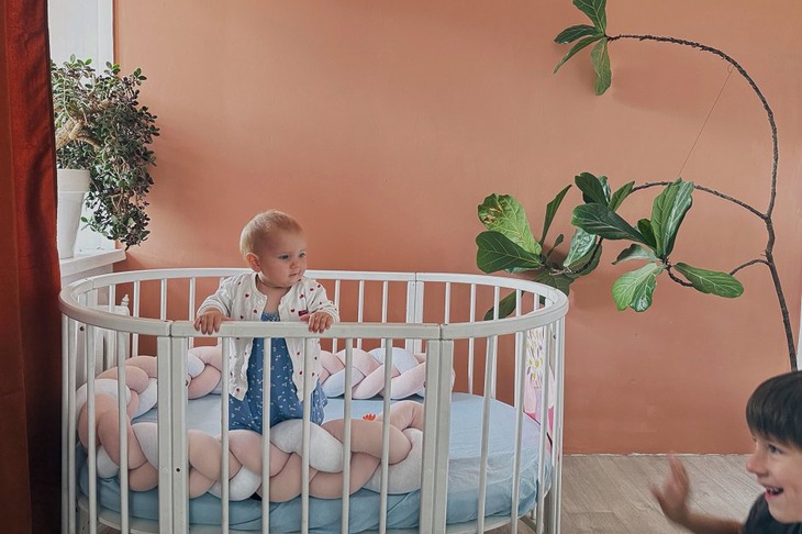 Самая младшая дочь, София, еще совсем малышка