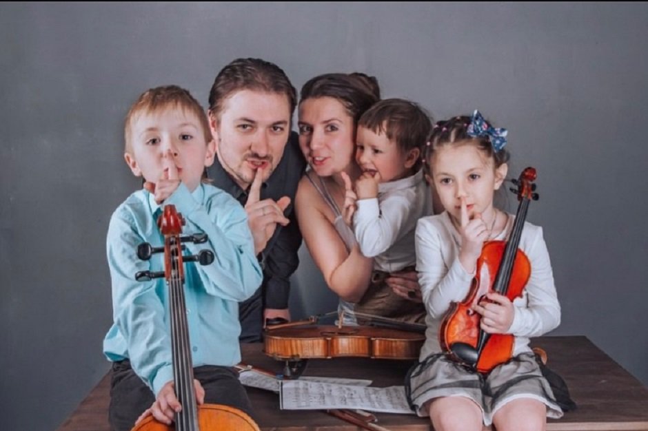 Надежда Круль: «Мы просто друг другу улыбнулись, и я сразу поняла, что вот он — мой будущий муж»