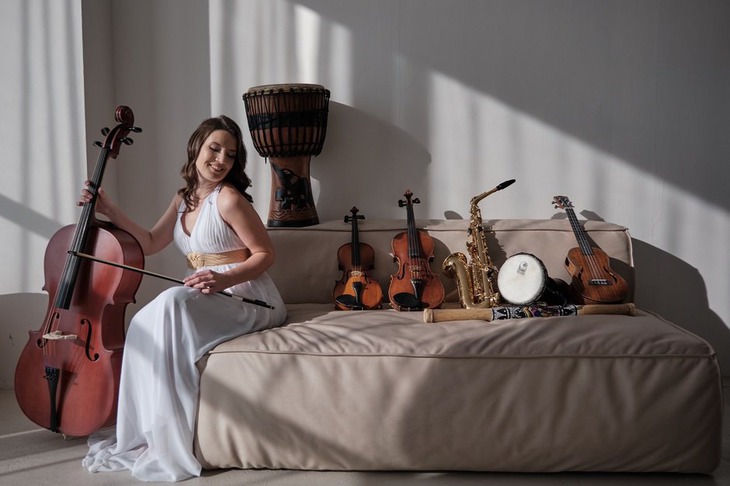 За время декретных отпусков Надежда освоила несколько новых инструментов