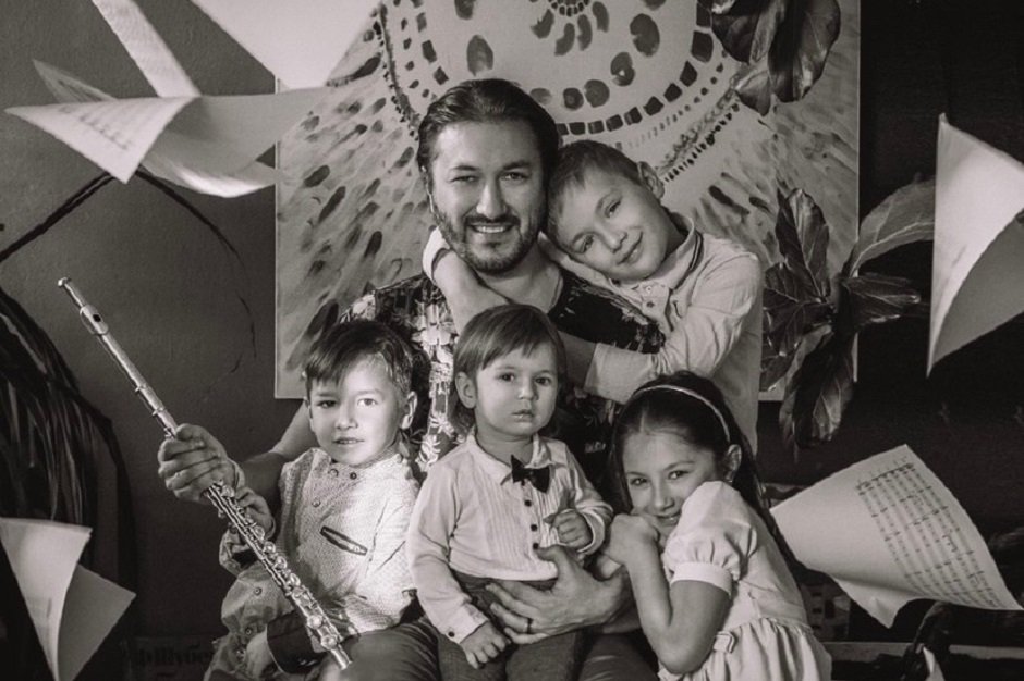 Музыкальная школа — обязательный этап жизни детей в семье Круль