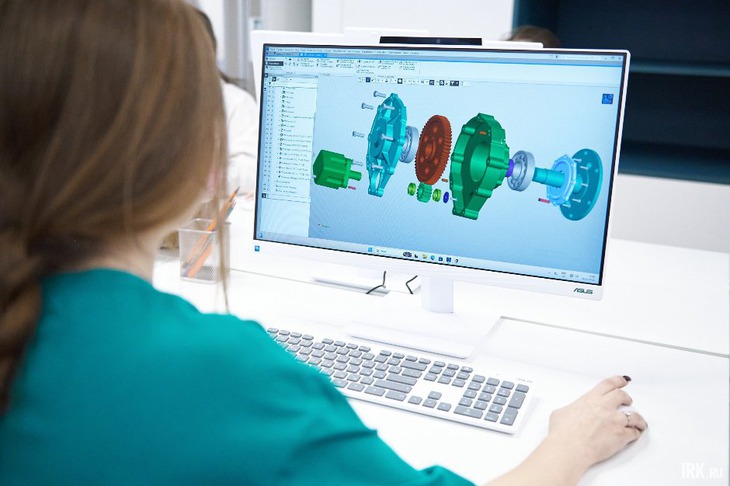 Олег Дерипаска не раз говорил о важности популяризации технических и инженерных профессий среди школьников