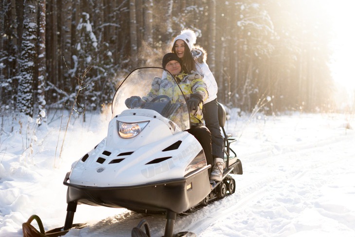 В стоимость входят завтраки и развлекательная программа в первый день 2026 года