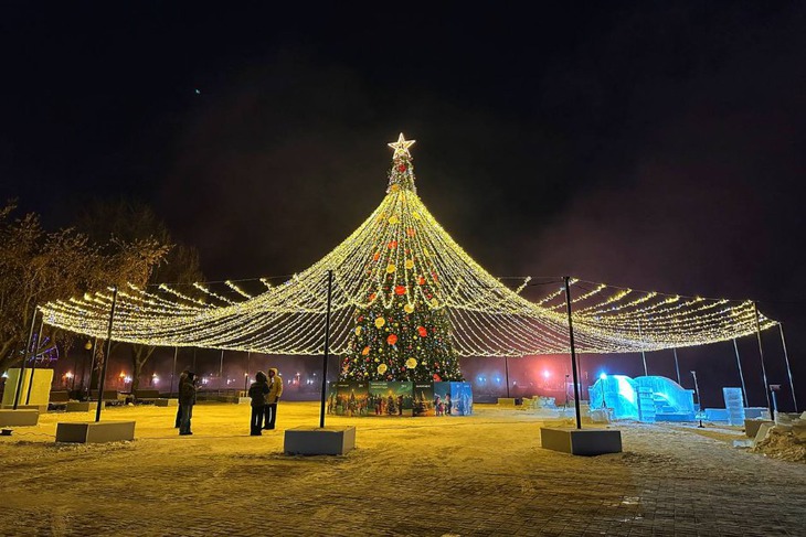 Вечером площадка особенно красива. Фото администрации Иркутска