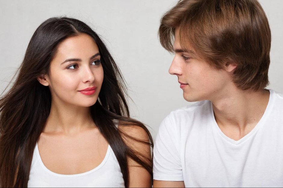 София и Алекс. Изображение сгенерировано GigaChat