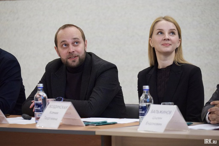 Представители компаний