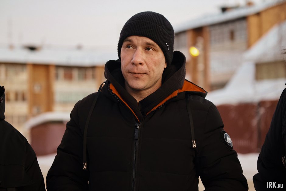 «Этот участок – идеальное место для нового корпуса школы №63, но на него другие планы – соорудить очередной ''человейник''»