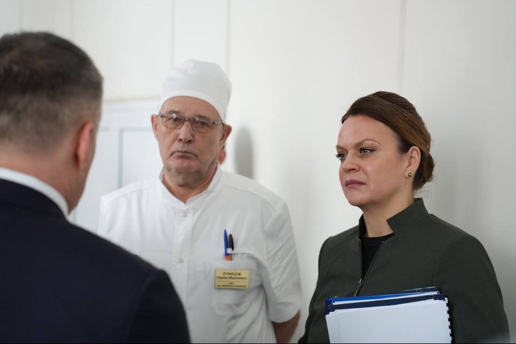 Рабочий визит. Фото пресс-службы правительства региона