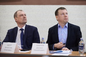 Представители компаний