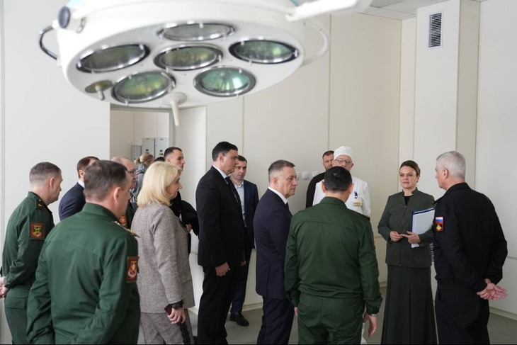 Рабочий визит. Фото пресс-службы правительства региона