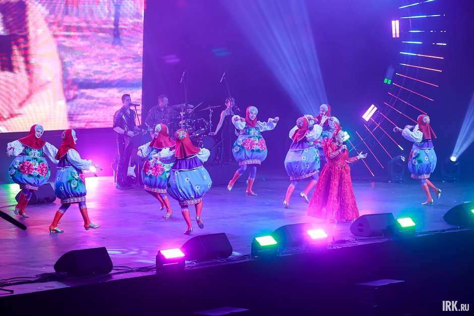 Надежда Кадышева и ансамбль «Золотое кольцо»