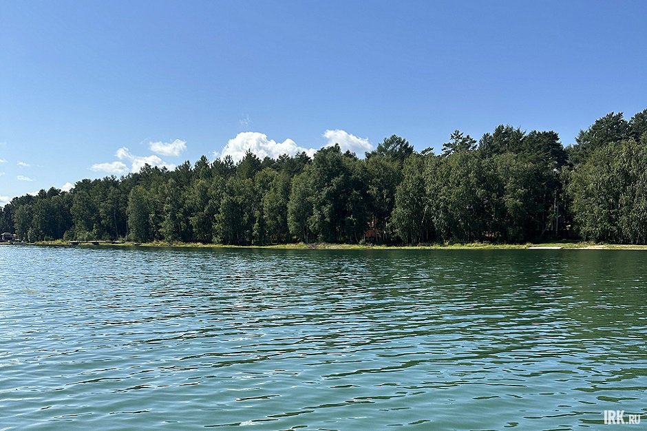 Залив Узкий летом. Фото очевидцев