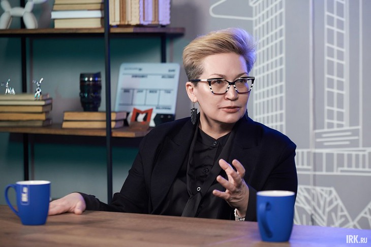 Лариса Сулейманова