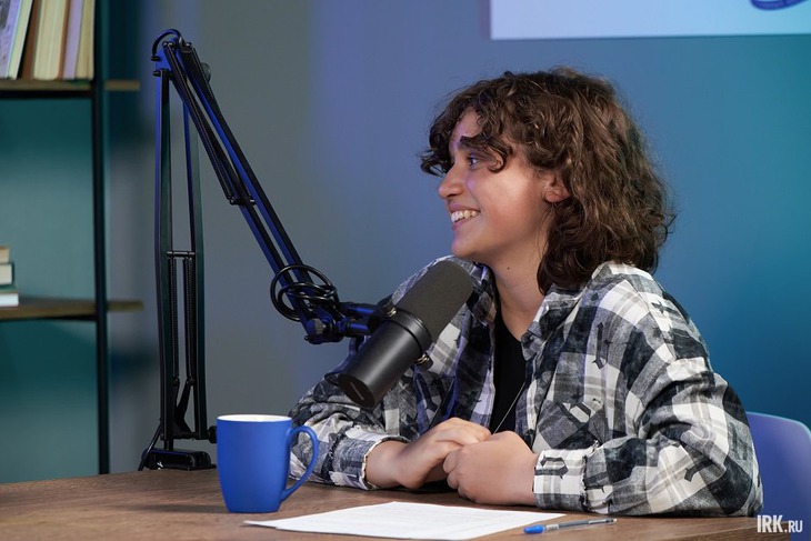 Соведущая Валерия Серебряная