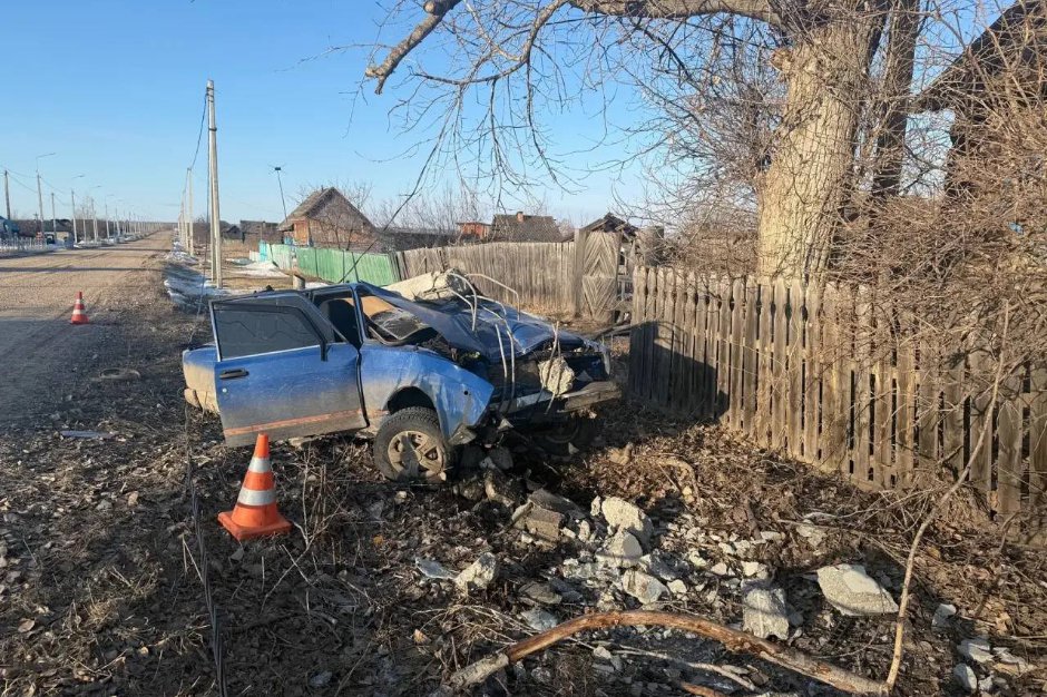 Место ДТП. Фото пресс-службы Госавтоинспекции Иркутской области