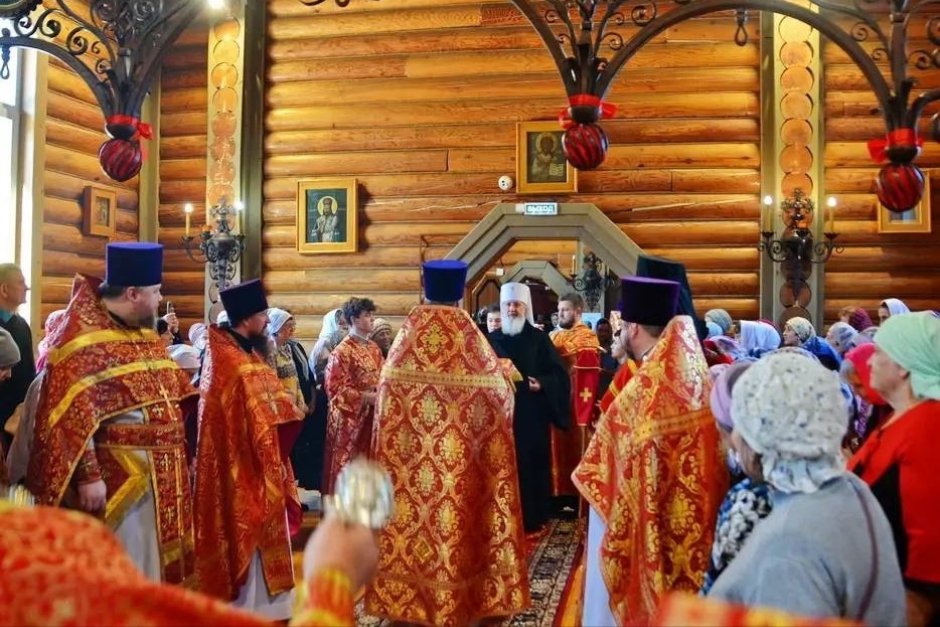 Божественная литургия. Фото Иркутской епархии