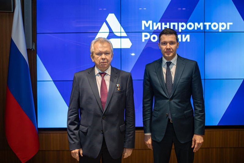 Александр Вепрев (слева). Фото IRK.ru